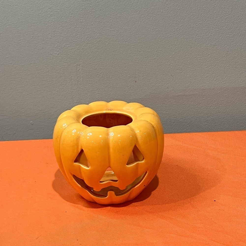 Halloween or Fall Yellow Pumpkin Candle Holder - Picture 8 of 9